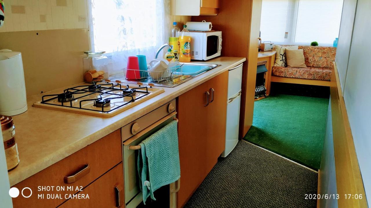 Gina'S Static Caravan,118 Sandsgate Hemsby Dış mekan fotoğraf