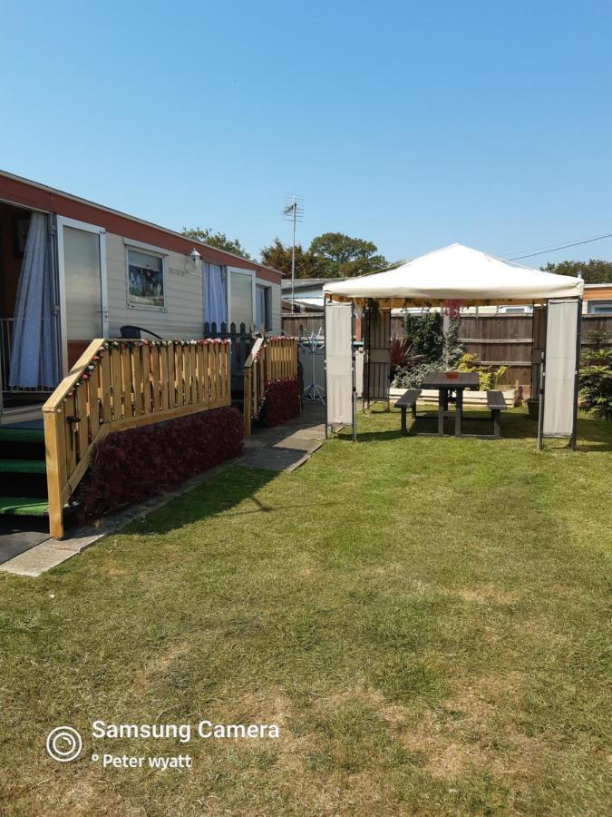 Gina'S Static Caravan,118 Sandsgate Hemsby Dış mekan fotoğraf